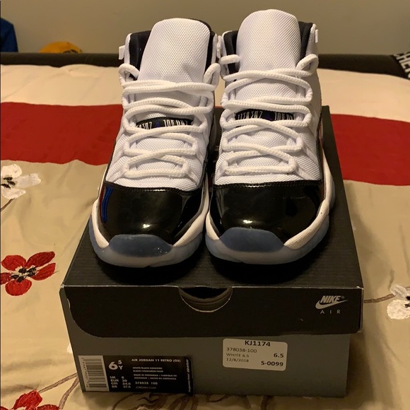 Jordan Other - Jordan Retro 11 “concord” 2018 (big kids 6.5)